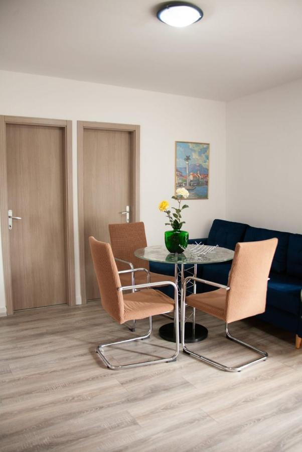 Amber In The Centar Apartment Kastela Luaran gambar