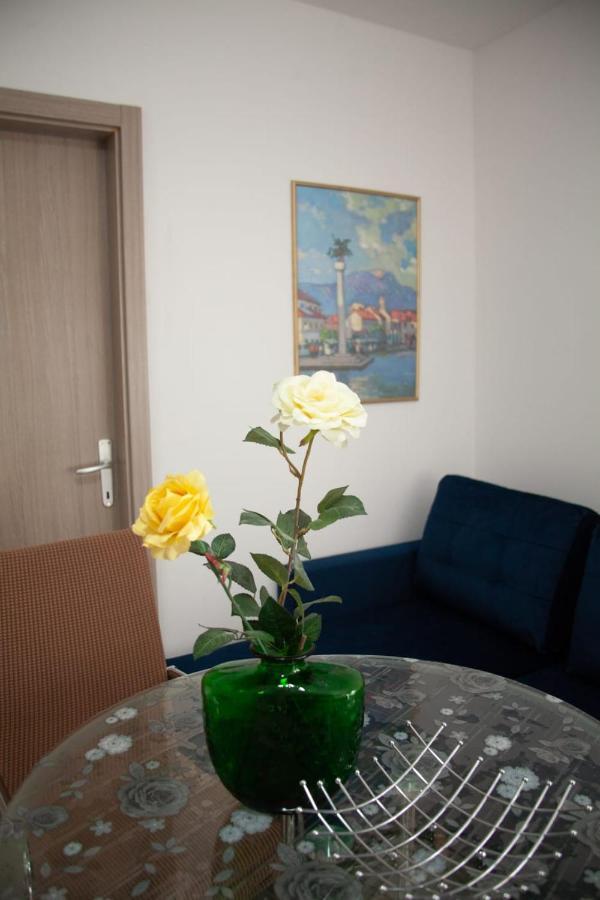 Amber In The Centar Apartment Kastela Luaran gambar