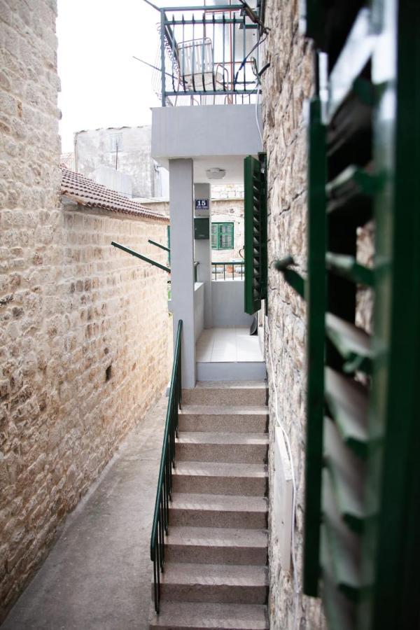 Amber In The Centar Apartment Kastela Luaran gambar